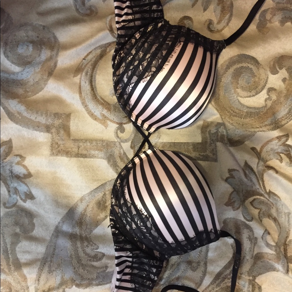 Victoria’s Secret Bra